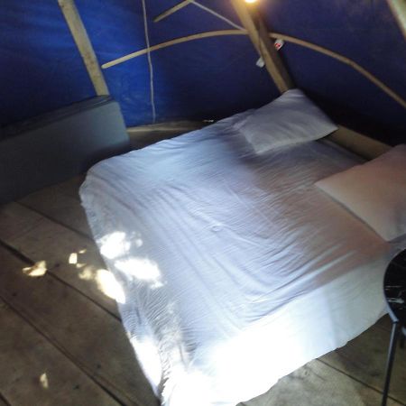 Air Naturel De Camping Moulin De Malesse Tipi Saint-Privat  Buitenkant foto